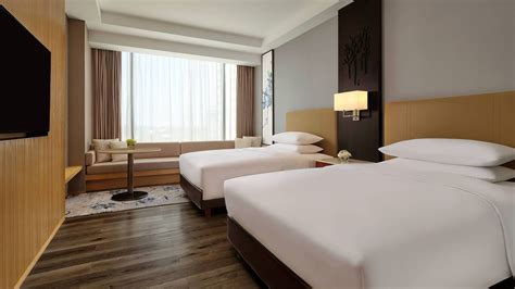 5-Star Hotel in Batam, Indonesia | Batam Marriott Hotel Harbour Bay