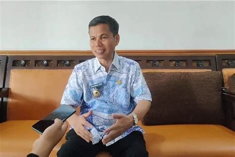 Silang Pendapat Guru Mogok Kerja Di Mamasa Pj Bupati Hak Hak Guru