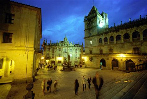 Exteriores Fachadas Y Plazas Recorrido De La Catedral Web Oficial