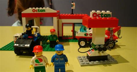 Locura Lego Octan Gas Station 1997