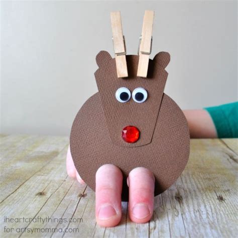 29 Ridiculously Cute Reindeer Crafts For Kids And Grownups