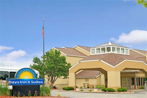 Days Inn Maryland Heights, MO - See Discounts