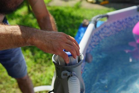 What You Need To Know About The Different Types Of Pool Filters