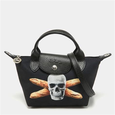 how to clean a longchamp tote