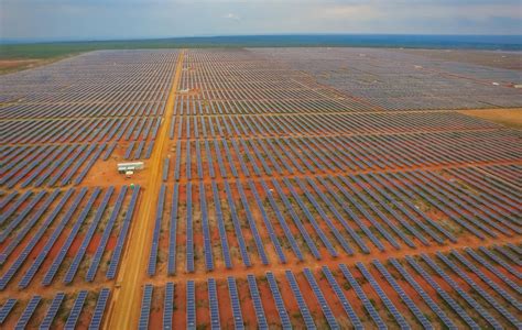 Parque Solar Com 330 Mil Painéis Inicia Operação Na Bahia Ciclovivo