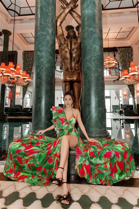 Set choàng tay phồng lệch vai với bikini XITA Hizu Dress Up