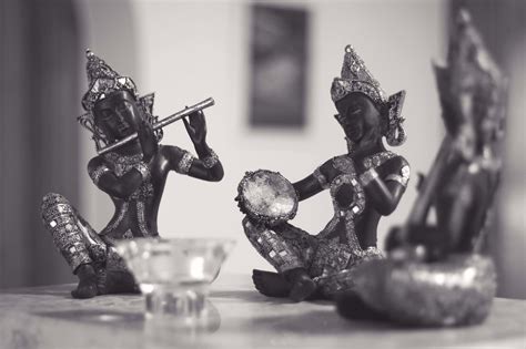 Free picture: figure, music, flute, monochrome, art, sculpture, people