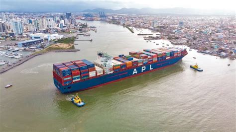 Complexo Portu Rio De Itaja E Navegantes Recebe Mil Sima Manobra Na