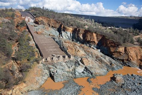 Dramatic Aerial Photos Show Extensive Damage To Californias Oroville