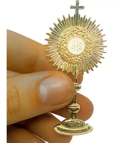 Broche Ostens Rio Jhs Pequeno Ministro Da Eucaristia Cm Cor Dourado