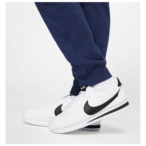 Nike Sportswear Club Trainingshose Jungen Online Kaufen Bergfreunde De