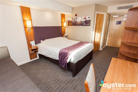 Premier Inn Hinckley Review: What To REALLY Expect If You Stay