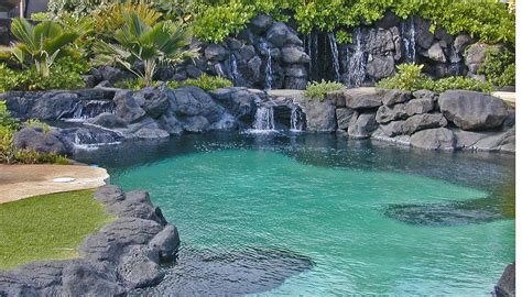 Residential swimming pools - Oahu, Hawaii - Swan Builders International