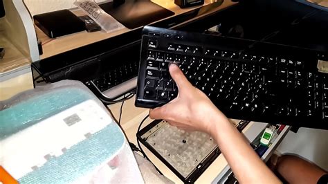 Cómo limpiar un teclado de pc que se mojo con cerveza y tiene las