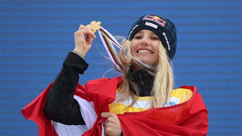 Anna Gasser And 17 Year Old Hasegawa Taiga Wins Snowboard Big Air Gold