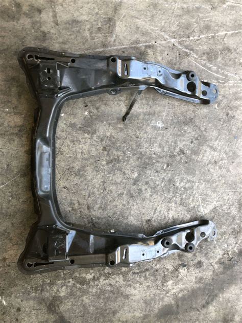 Cadillac Catera Front Frame Crossmember Subframe Engine Cradle