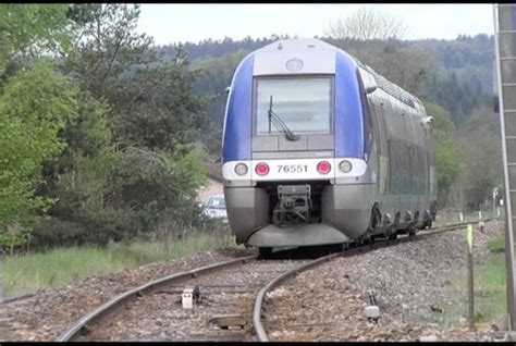 Collision entre une voiture et un train à Lépanges sur Vologne la