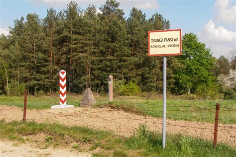 Polish church speaks out on situation at Poland-Belarus border | The ...