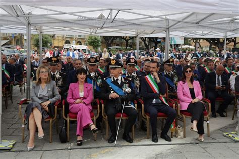 Messina Festa Dei Carabinieri A Piazza Duomo Il Bilancio Dell