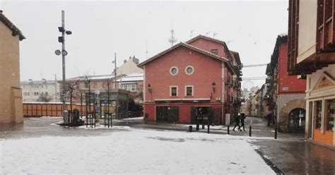 Estado De Las Carreteras De Huesca La Nieve Vuelve Al Pirineo Y Obliga