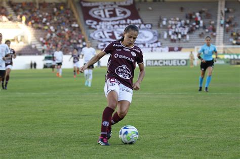 Ferroviária e Corinthians empatam no primeiro duelo pela final do