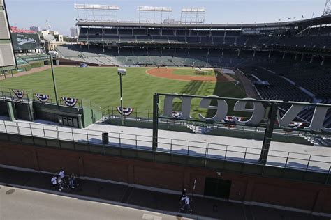 In Pandemic Year, Wrigley Rooftops Give Rare Opportunity | Chicago News ...