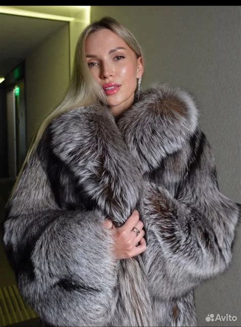 Pin By Fvdb On Fur Fashion In Fur Coats Women Fur Fashion Fox