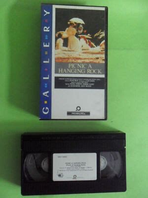 Pique Nique A Hanging Rock De Peter Weir VHS 1989 PANARECORD Vr V 22023