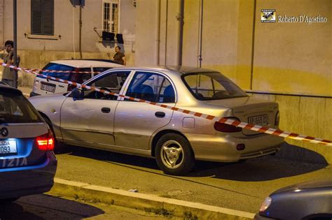 Foggia Polizia Insegue Auto E Poi Spara Le Foto Di Roberto D Agostino