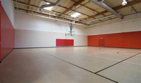 6 Reasons Why Vinyl Gym Flooring is a Great Choice for Multipurpose ...