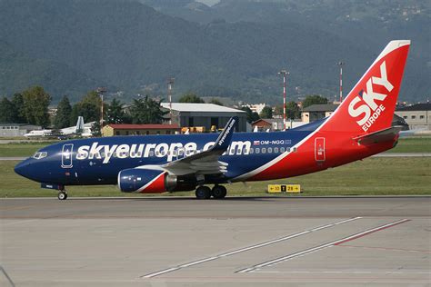 SKyEurope Boeing 737 7GL W OM NGQ Milan Bergamo Flickr