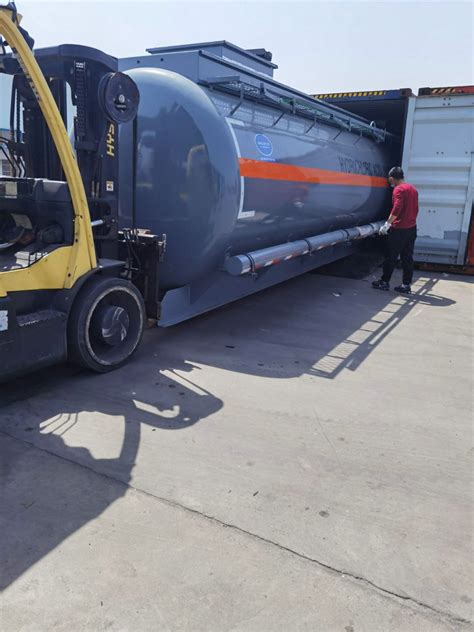 3 Units LDPE Lined Hydrochloric Acid Tank Body 25 M3 For Trailer