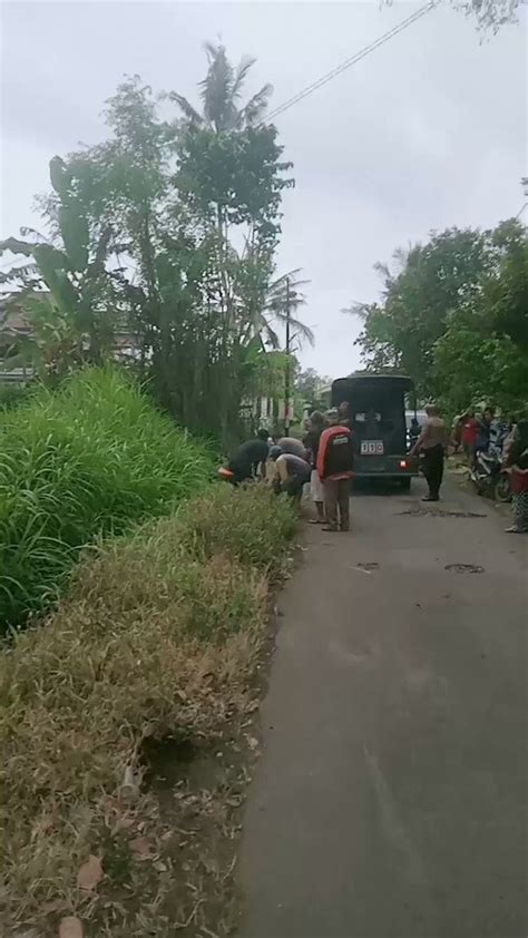 Merapi Uncover On Twitter Sore Tadi Terjadi Tabrak Lari Lokasi Di