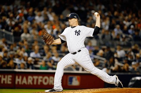 Yankees Activate Relief Pitcher To Aid Strong Bullpen