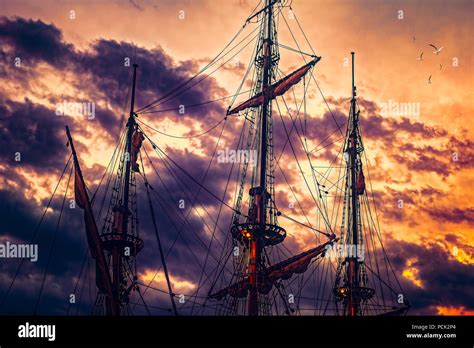 Pirate Ship Sunset Hd