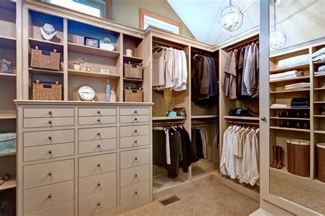 Luxurious And Space Efficient Closet Design Be Inspired Custom Wood