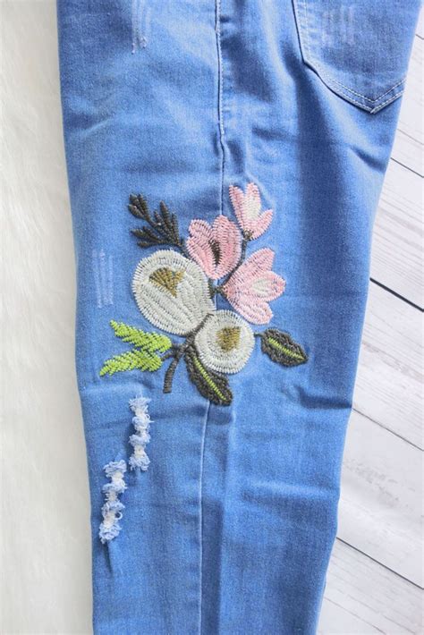 Flower Embroidered Skinny Jeans Embroidered Flowers Embroidered