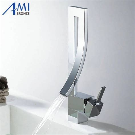 Luxury Basin Faucet Creative Fashion Golden Polished Brass Bathroom Hot Cold Mixer Faucet Sink
