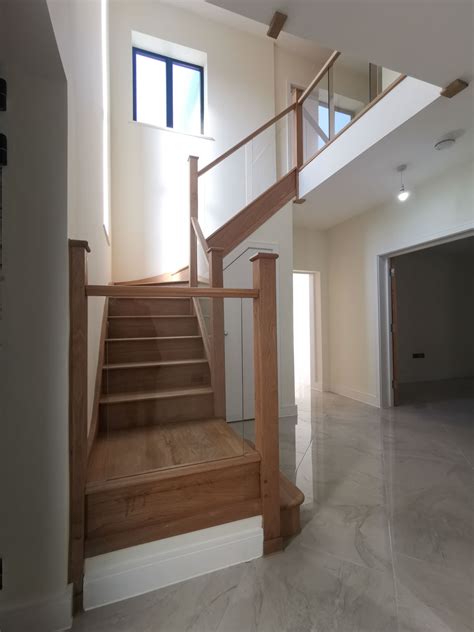 Meadow Way - Discovery Stairs