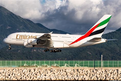 Airbus A380-861 - Emirates | Aviation Photo #7311889 | Airliners.net