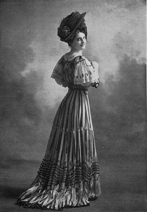 Beautiful Parisian Women's Fashion From the 1900s ~ vintage everyday