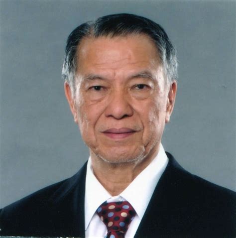 Philippine Pride 101: Lucio Tan : Chinese Filipino business magnate