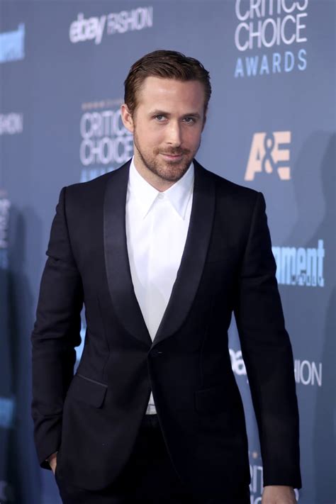 Ryan Gosling At 2017 Critics Choice Awards Pictures Popsugar Celebrity