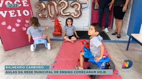 Aulas na rede municipal de ensino começaram hoje em Balneário Camboriú