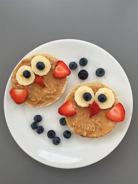 Wise owl fruity toast – easy breakfast ideas for kids | Daisies & Pie