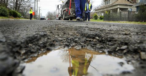 Two out of every five Nashville roads in poor shape