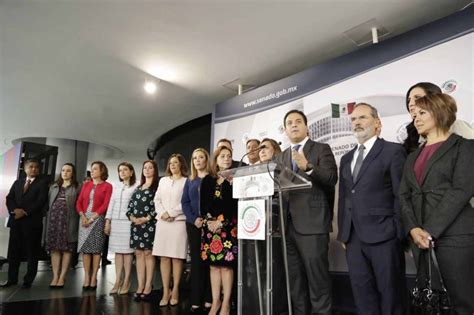 Conferencia De Prensa De Senadores Del Pan Encabezados Por Su