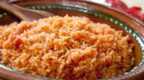 We Show You How To Make A Delicious Red Rice Right Now