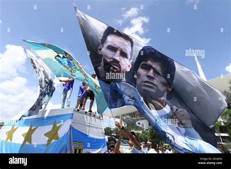 Argentinas Fans Jubeln Ihr Team Beim Finale Der Copa America Usa