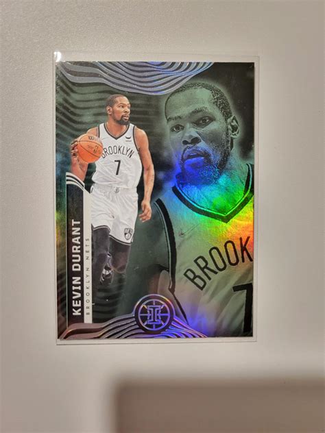 Kevin Durant Green Ungraded 2021 Panini Illusions